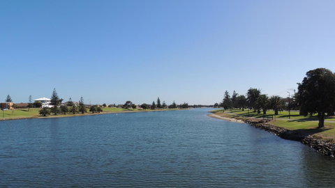Glenelg - Marina Retreat - QLD Tourism 40