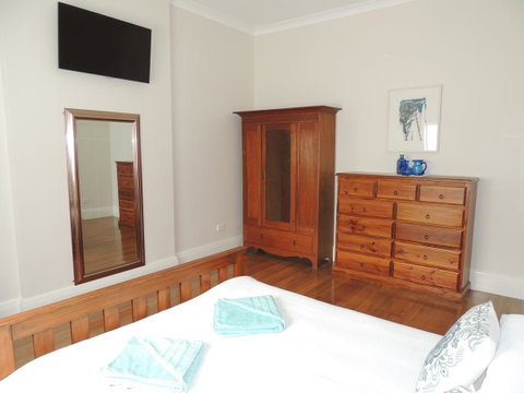 Glenelg - Marina Retreat - QLD Tourism 19