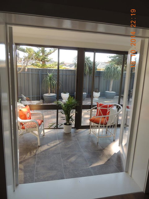 Glenelg - Marina Retreat - QLD Tourism 25