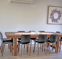 Emu Bay Holiday Homes - QLD Tourism