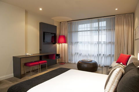 Mantra Hindmarsh Square - Queensland Tourism 1