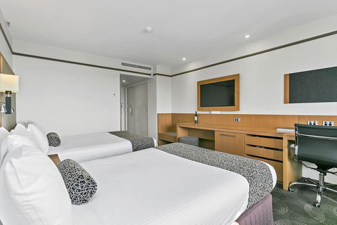 Stamford Plaza Adelaide - QLD Tourism 35