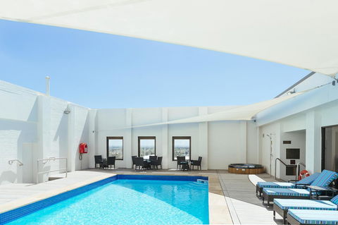 Stamford Plaza Adelaide - QLD Tourism 4
