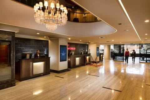Stamford Plaza Adelaide - QLD Tourism 22