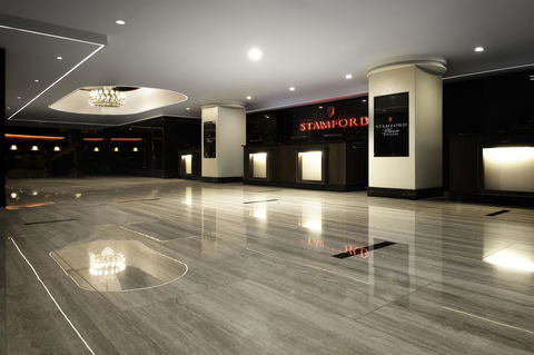Stamford Plaza Adelaide - QLD Tourism 24