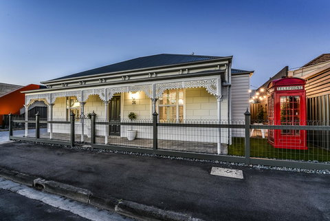 Aloha Central Luxury Apartments - Queensland Tourism 19