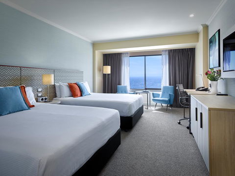 Stamford Grand Adelaide - QLD Tourism 23