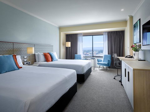 Stamford Grand Adelaide - QLD Tourism 37