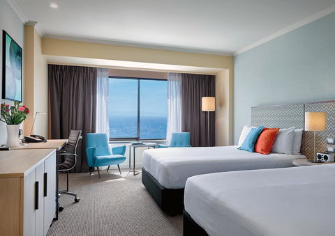Stamford Grand Adelaide - QLD Tourism 12