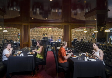 Adelaide Inn - QLD Tourism 20