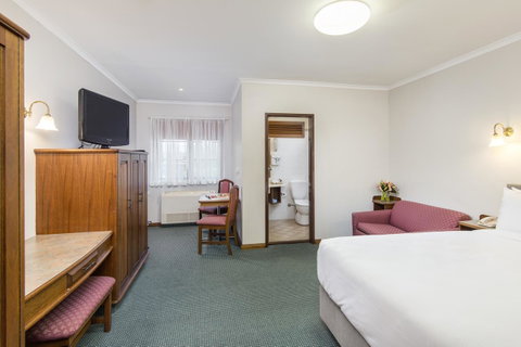 Adelaide Inn - QLD Tourism 43