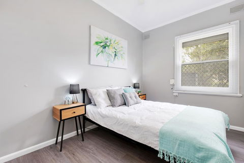 Cute And Cosy - Events, Workers, Getaways - Queensland Tourism 4