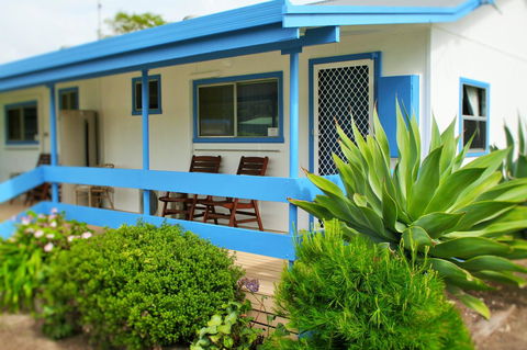 Baudin Beach Apartments - QLD Tourism 1