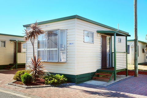 Discovery Parks - Adelaide Beachfront - QLD Tourism 37