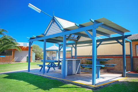 Discovery Parks - Adelaide Beachfront - QLD Tourism 31