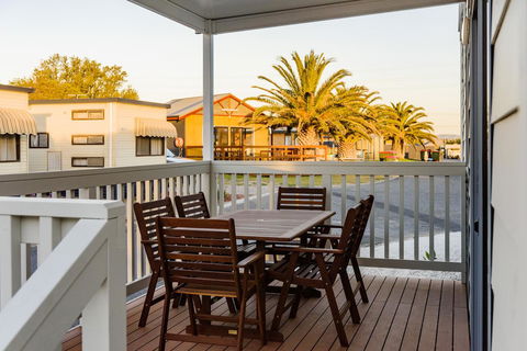 Discovery Parks - Adelaide Beachfront - QLD Tourism 23