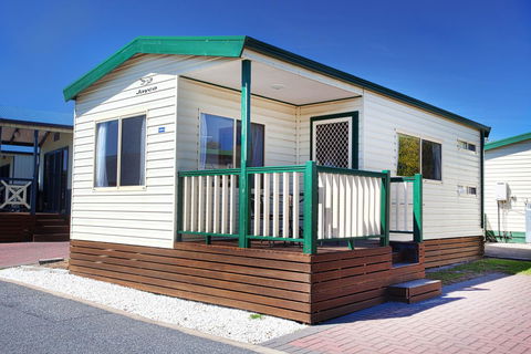 Discovery Parks - Adelaide Beachfront - QLD Tourism 9