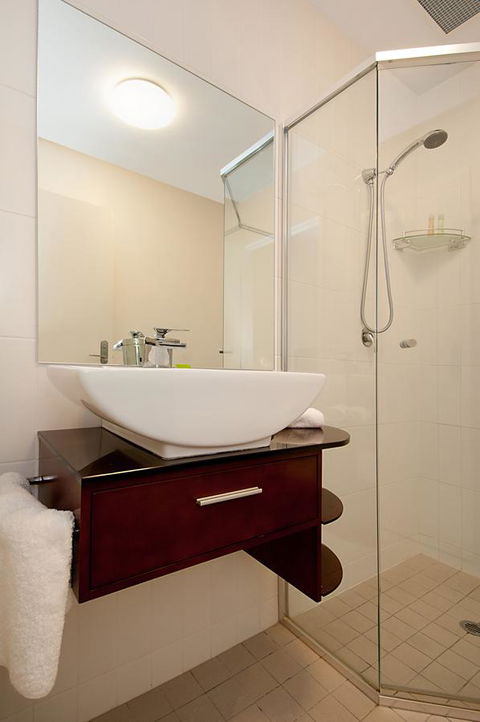 Adabco Boutique Hotel Adelaide - QLD Tourism 24
