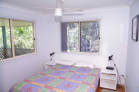 Bellhaven 1, 17 Willow Street - QLD Tourism 3