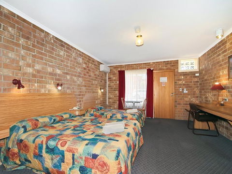 Motel Goolwa - QLD Tourism 9