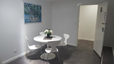 Aart Apartments - QLD Tourism 12
