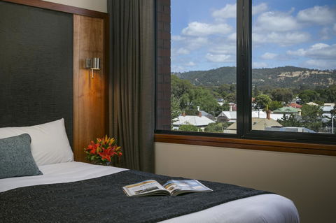 Arkaba Hotel - QLD Tourism 25