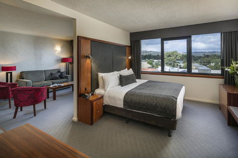 Arkaba Hotel - QLD Tourism 18
