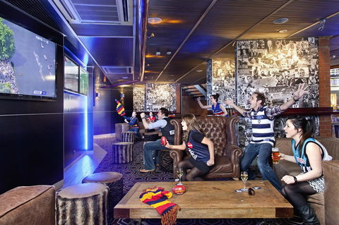 Arkaba Hotel - QLD Tourism 36