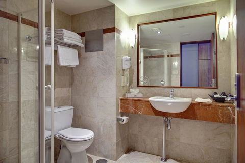 Arkaba Hotel - QLD Tourism 15