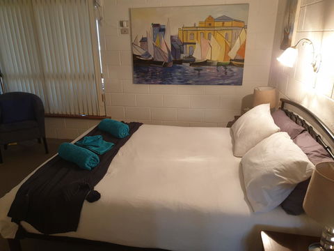 Wallaroo Sunset Home - QLD Tourism 9