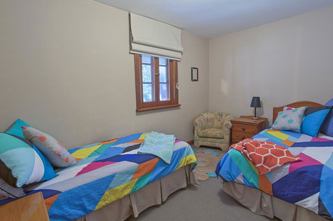 Tanunda Cottages - Queensland Tourism 7