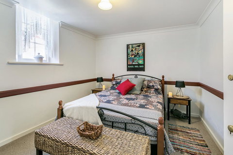 \'THE CHURCH\' Guest Home, Gawler Barossa Region - QLD Tourism 4