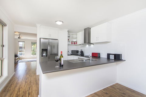 32 West B&B - QLD Tourism 16