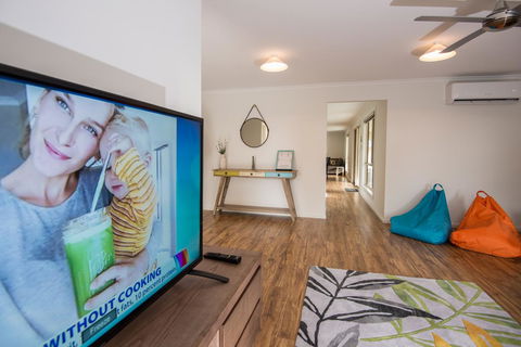 32 West B&B - QLD Tourism 13