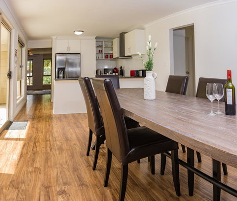 32 West B&B - QLD Tourism 0