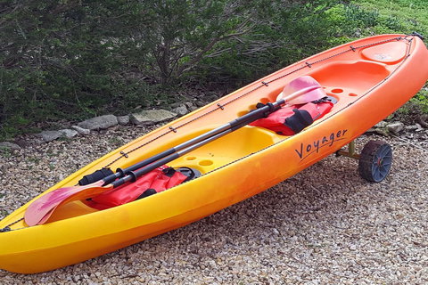 Coorong Waterfront Retreat - QLD Tourism 4