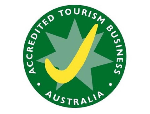 Coorong Waterfront Retreat - QLD Tourism 35