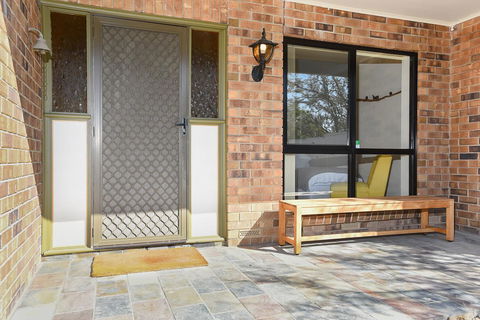 Port Of Call - Port Willunga - C21 SouthCoast Holidays - Queensland Tourism 28