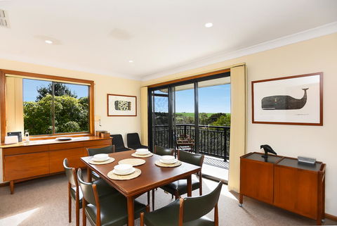 Port Of Call - Port Willunga - C21 SouthCoast Holidays - Queensland Tourism 10
