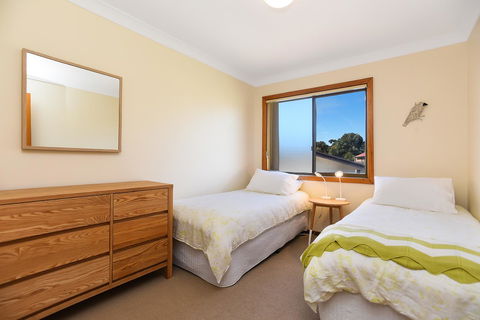 Port Of Call - Port Willunga - C21 SouthCoast Holidays - Queensland Tourism 16