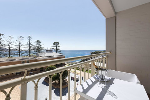 Crowne Plaza Terrigal Pacific, An IHG Hotel - QLD Tourism 5