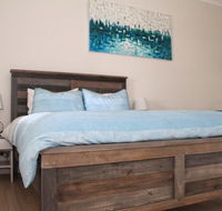 Smugglers Inn Studio Apartments - QLD Tourism