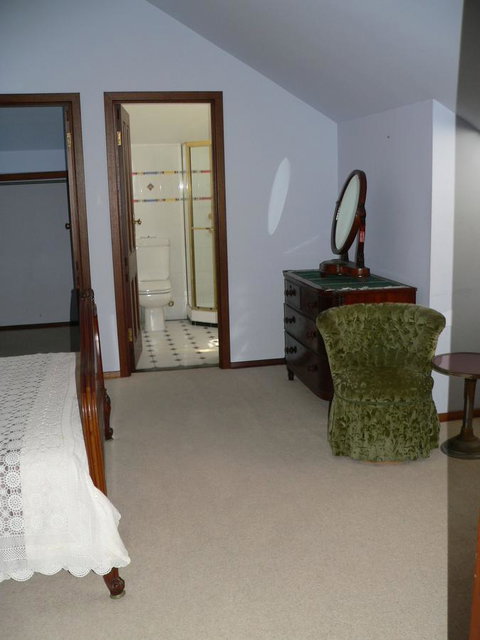 Brighton Beach House - QLD Tourism 8