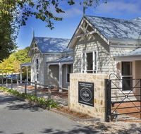 Grandview Homes Accommodation - The Adelaide - QLD Tourism