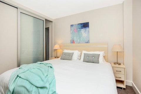 Pier Luxury Apartments - QLD Tourism 28