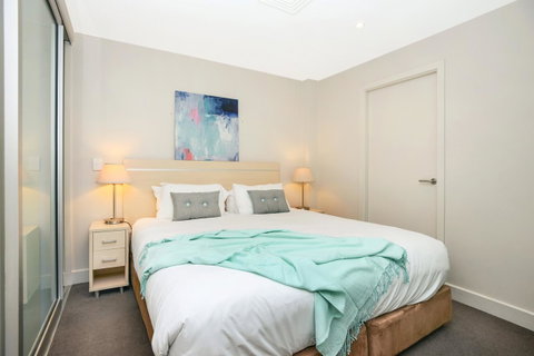 Pier Luxury Apartments - QLD Tourism 30
