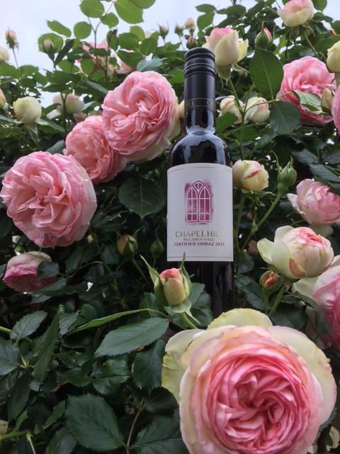 Wine And Roses Bed And Breakfast - QLD Tourism 20