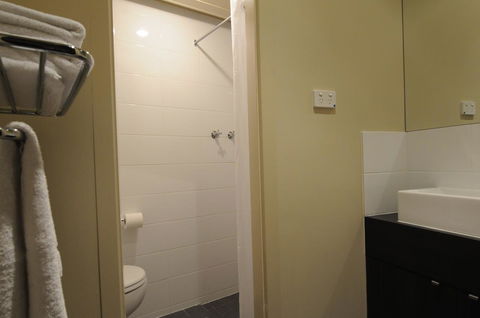 Mansfield Park Hotel - QLD Tourism 8