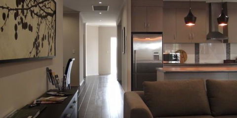 Casavino Luxury Villa - QLD Tourism 14