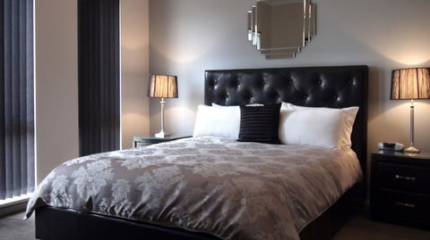 Casavino Luxury Villa - QLD Tourism 21